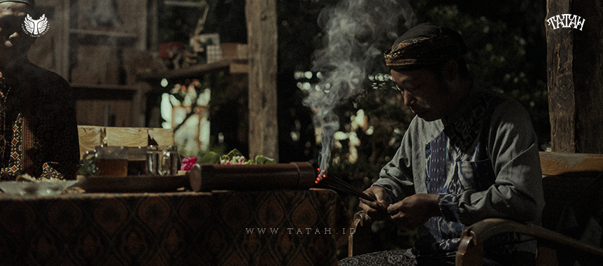 Merawat Kearifan Lokal Melalui Ukiran - Selametan Wiwitan Sebelum Melkukan Proses Mengukir