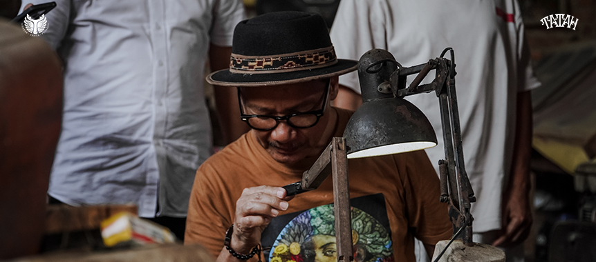 Suwarno Wisetrotomo Berkunjung Ke Maestro Ukir Pak Hartono Di Demaan Jepara