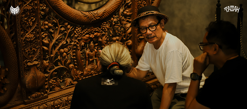 Suwarno Wisetrotomo Berkunjung Ke Rumah Kartini Jepara Melihat Koleksi Repro Gong Senen