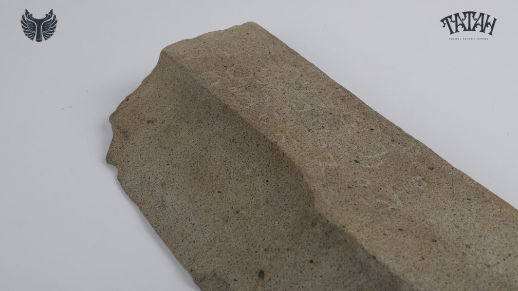 Prasasti Candi Angin Desa Tempur Jepara