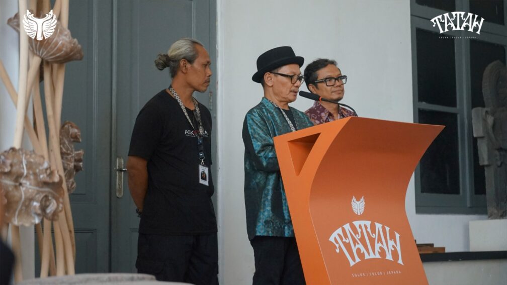 Kurator Pameran Tatah Suwarno Nano Warsono Dan Nurrohmad