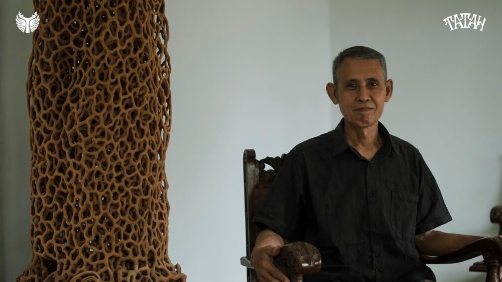 Zabidi Seniman Ukir Jepara Akar 1000 Pameran Tatah