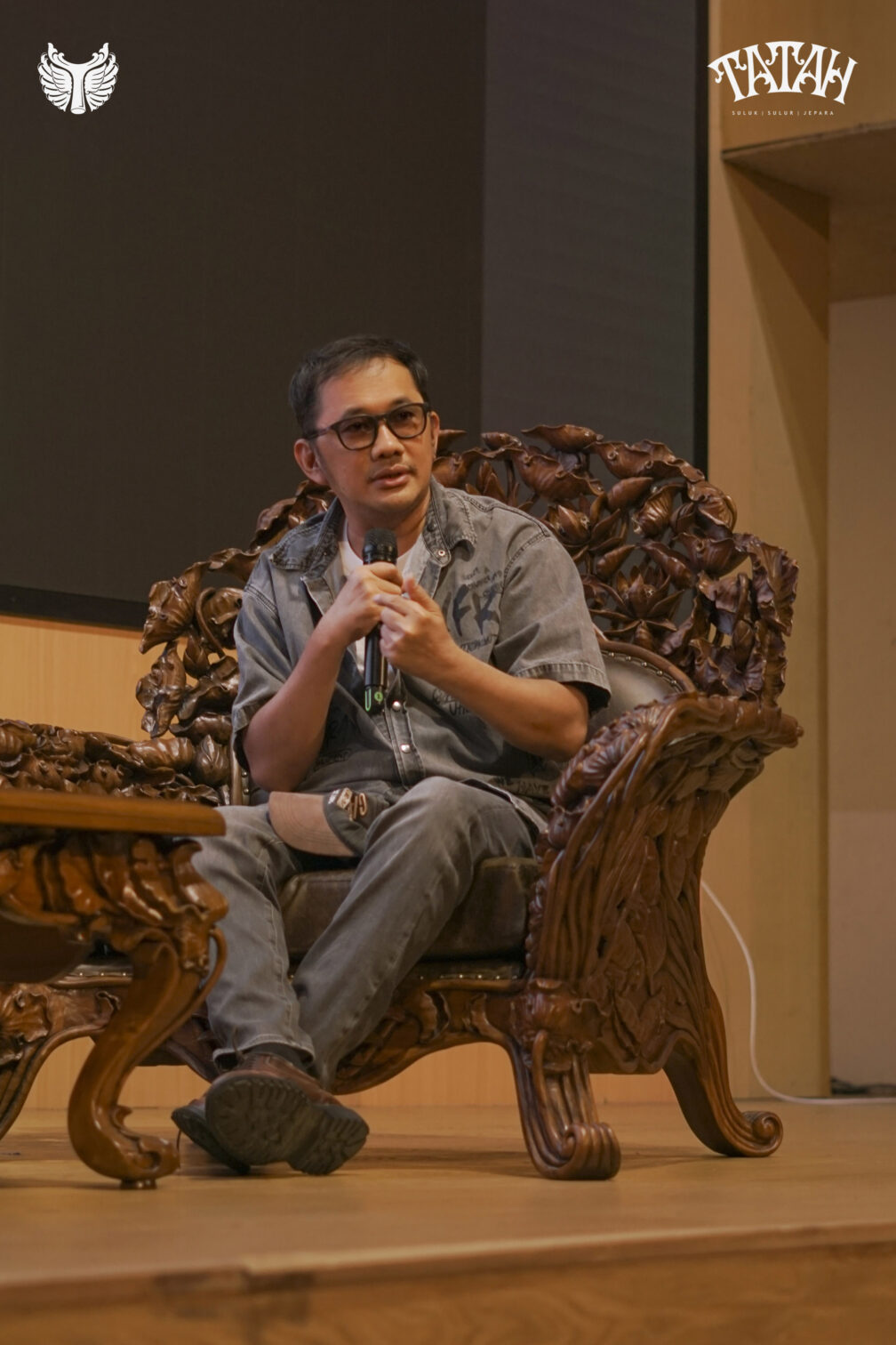 Hanung Bramantyo Sutradara Film Kartini Di Event Tatah